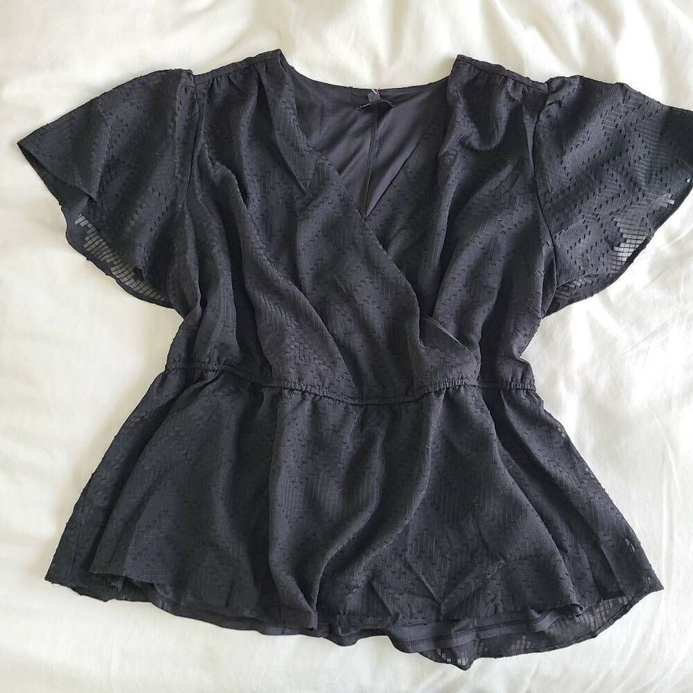 Lane Bryant Ruffle Hem Wrap Blouse Top Women's 22/24 Black V-Neck Short Sleeve